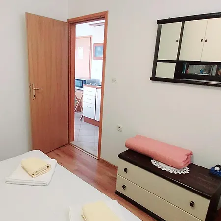 Apartment With A Parking Space Postira, Brac - 2948 Postira