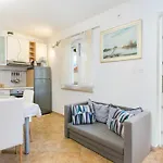 With Parking Space - Brac - 2948 Постира