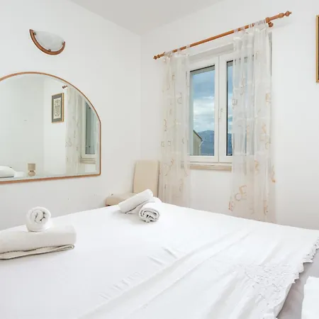 Апартаменты With Parking Space Postira, Brac - 2948 Постира