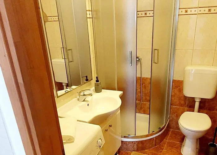 Apartamento With Parking Space Postira, Brac - 2948 Postira