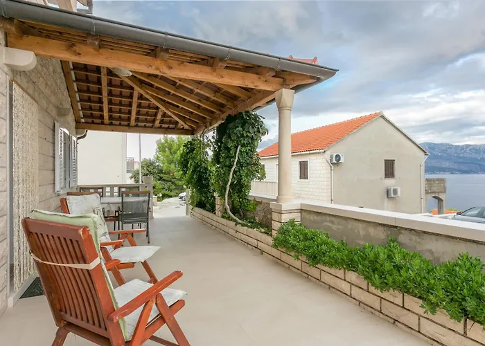 With Parking Space Postira, Brac - 2948 Apartamento Postira